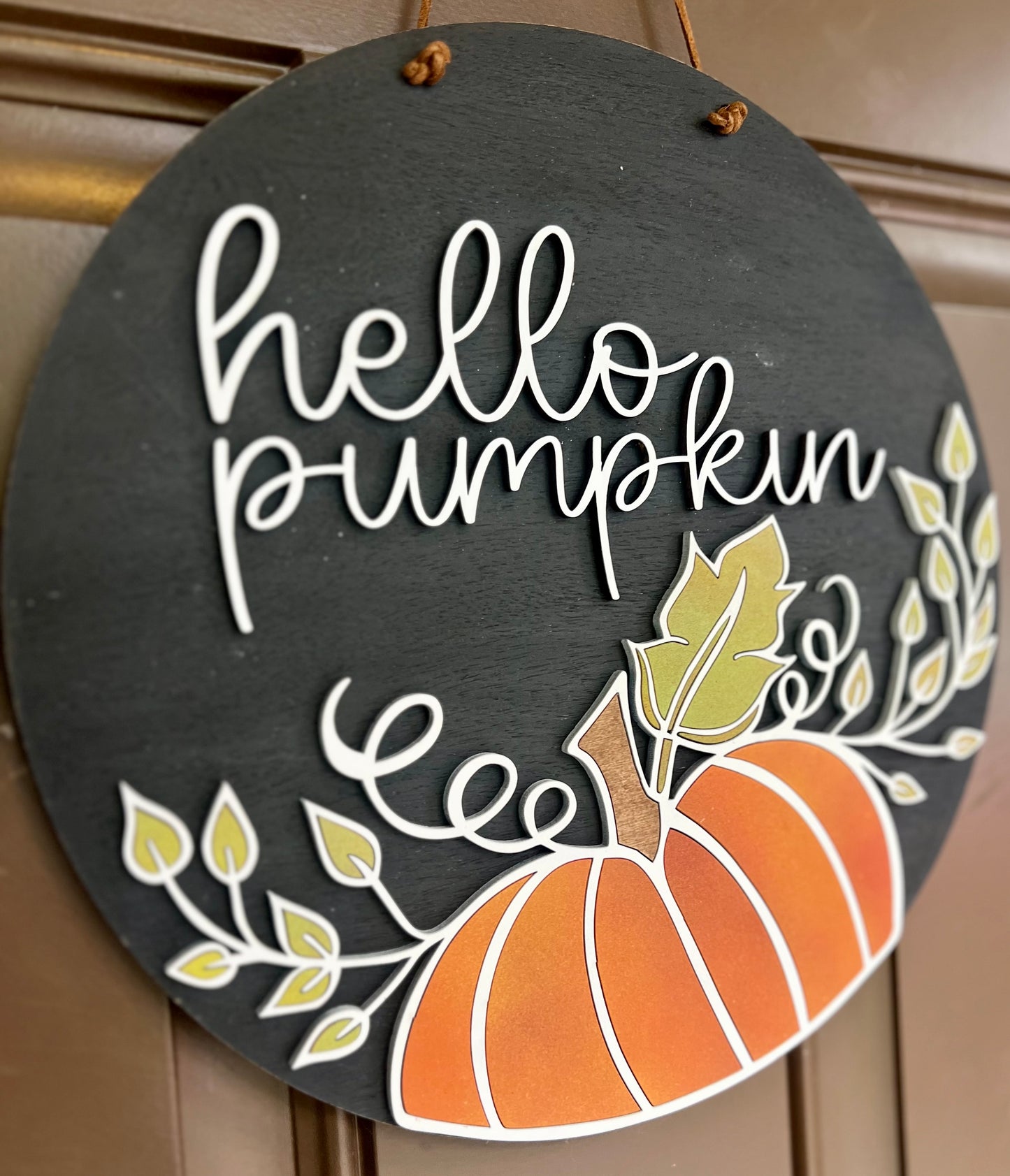 Pumpkin door round 🎃
