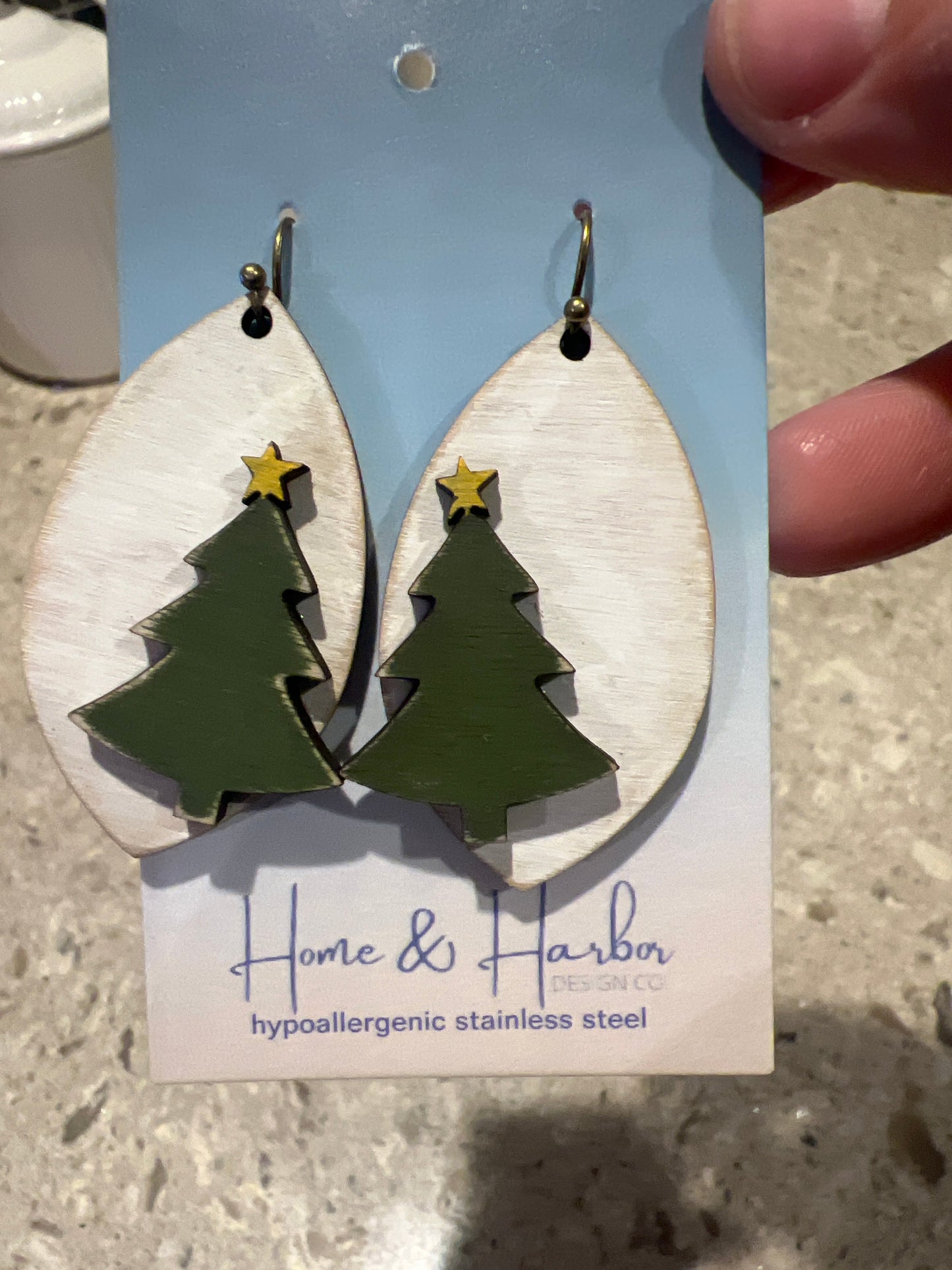 Tree earings