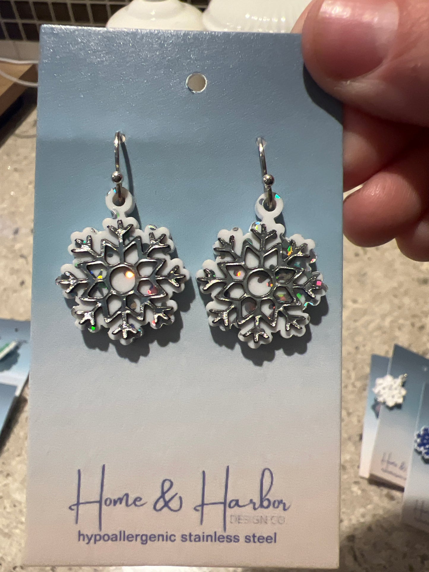 Snowflake earrings 8 point