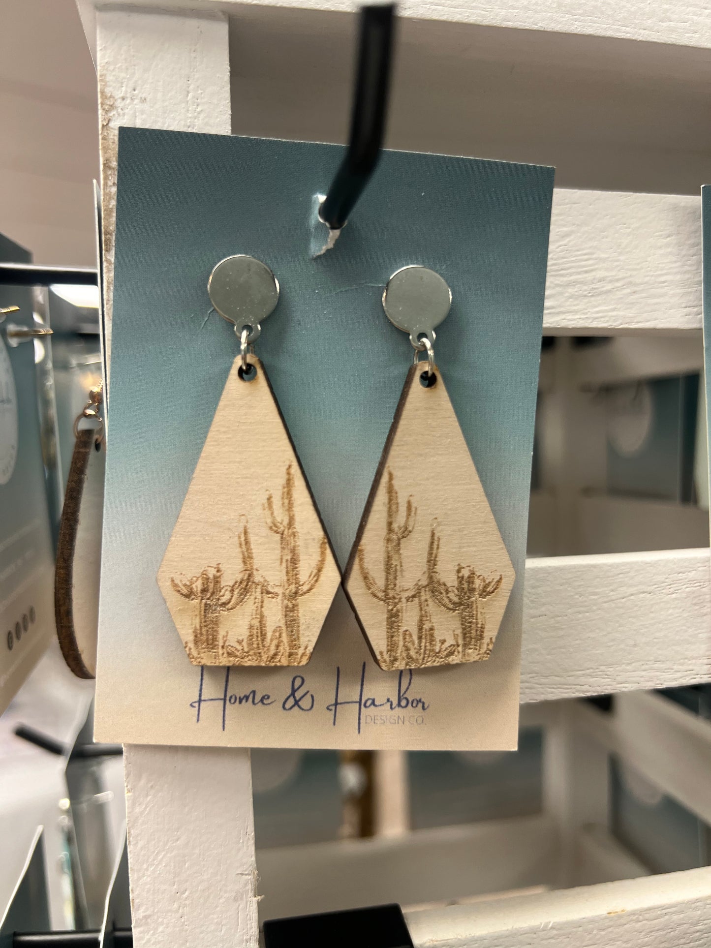 Dangle earrings